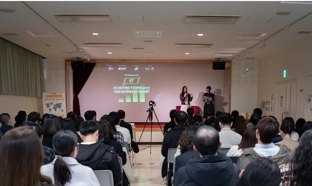 Young Vietnamese intellectuals in Japan share IT career